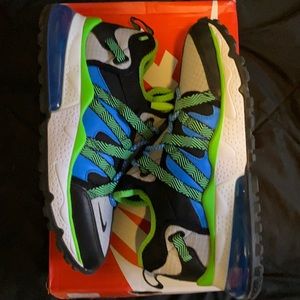 Nike Air Max 270 Bowfin